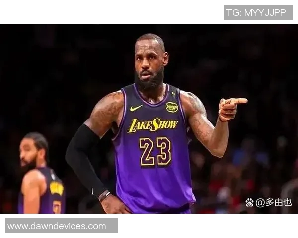 科尔安东尼分享里弗斯教练观点强调团队合作与胜利的重要性 科尔安东尼分享里弗斯教练观点强调团队合作与胜利的重要性