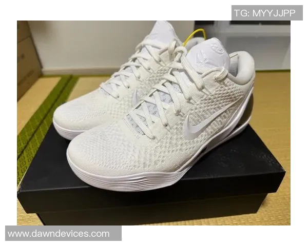 科比元年经典配色Kobe9绿松石复刻低帮版重磅回归 科比元年经典配色Kobe9绿松石复刻低帮版重磅回归