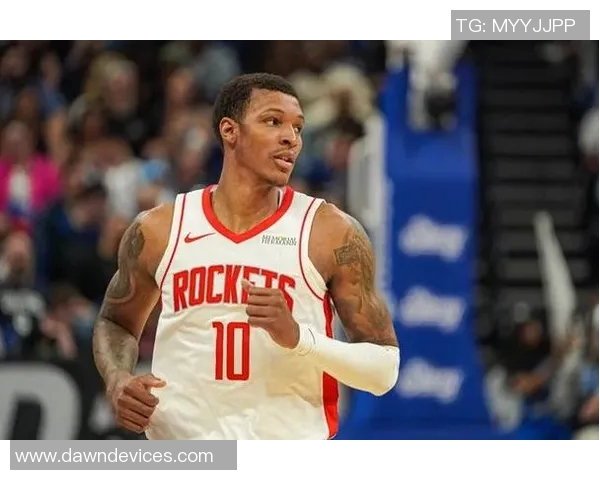 小贾巴里季前赛表现抢眼场均135分45板命中率超五成