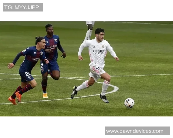 前国脚评亚马尔年轻犯错需包容维尼修斯应接受严厉教训 前国脚评亚马尔年轻犯错需包容维尼修斯应接受严厉教训