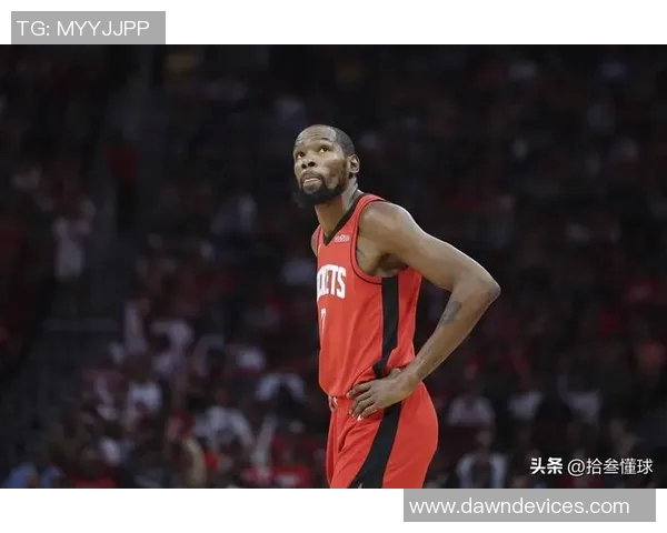 杜兰特赞弗拉格全面提升称控卫角色限制了他的发挥 杜兰特赞弗拉格全面提升称控卫角色限制了他的发挥
