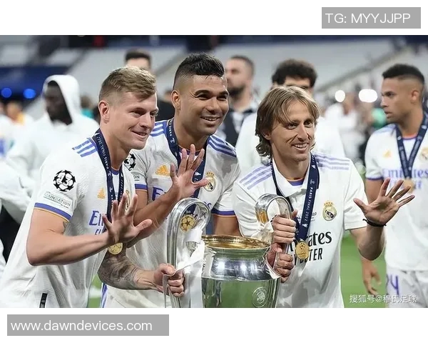 莱切前锋莫伦特称赞魔笛状态如25岁目标超越他两次并穿上皇马球衣