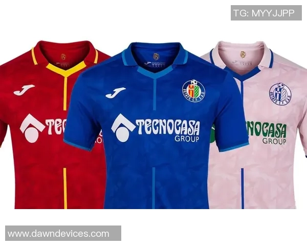 TA推出球员版长袖球衣重返市场强调功能性与个性化风格的完美结合 TA推出球员版长袖球衣重返市场强调功能性与个性化风格的完美结合