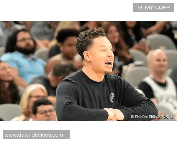 米奇约翰逊：客场挑战增强球队凝聚力与团结精神