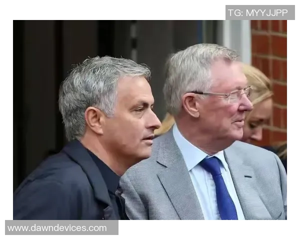 阿莫林盛赞曼联定位球教练称其为罗布森的穆里尼奥 阿莫林盛赞曼联定位球教练称其为罗布森的穆里尼奥