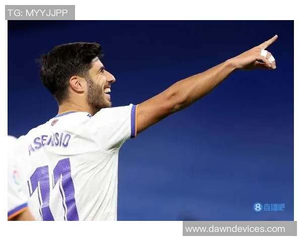 意媒报道囧叔希望引进强力中锋大菲尔莱万齐尔克泽成热门人选