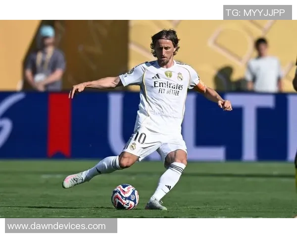 魔笛40岁依旧拼搏新赛季仅缺席1场助米兰夺第3克罗地亚稳居榜首